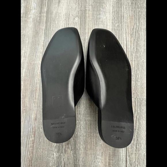 Balenciaga Cosy BB Mule - Picture 9 of 10